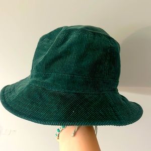 american eagle bucket hat. good quality, green